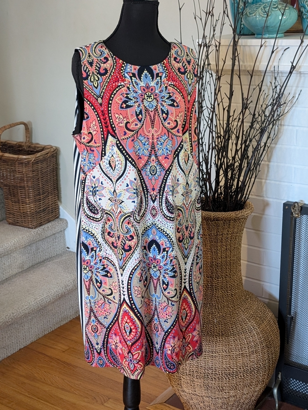 Maggie London Size 16 Multicolor Paisley Print Shift Dress Sleeveless  Boho Chic